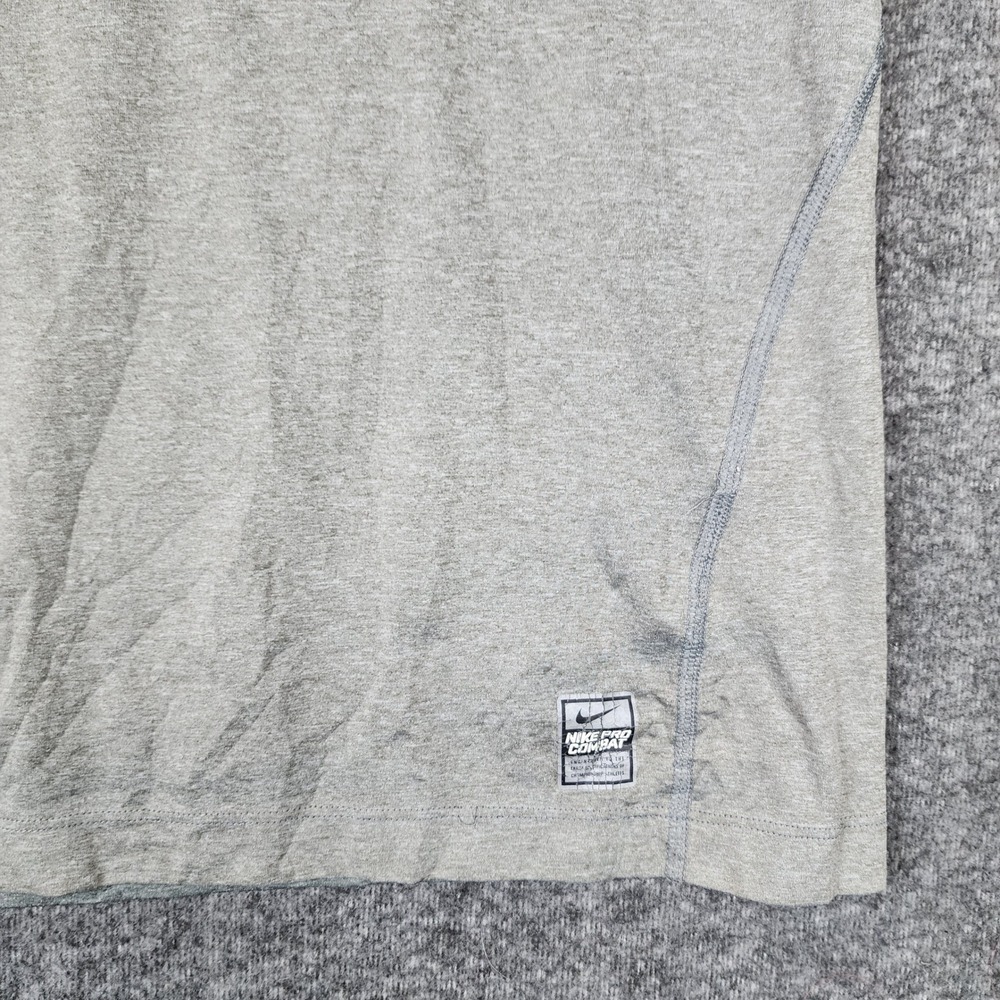 Nike T-Shirt Mens L Pro Combat Gray Fitted Dri-FIT Training Short Sleeve EUC - Picture 5 of 8